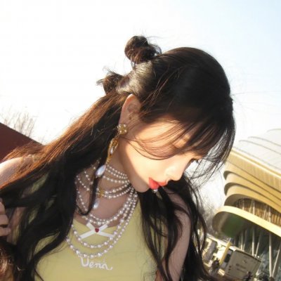 爱上老板的女儿